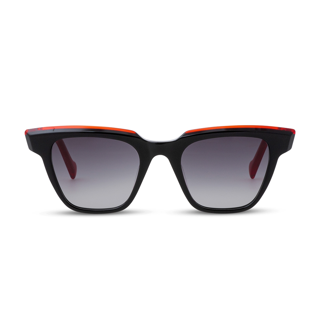 milos-woman-butterfly-sunglasses-vintage